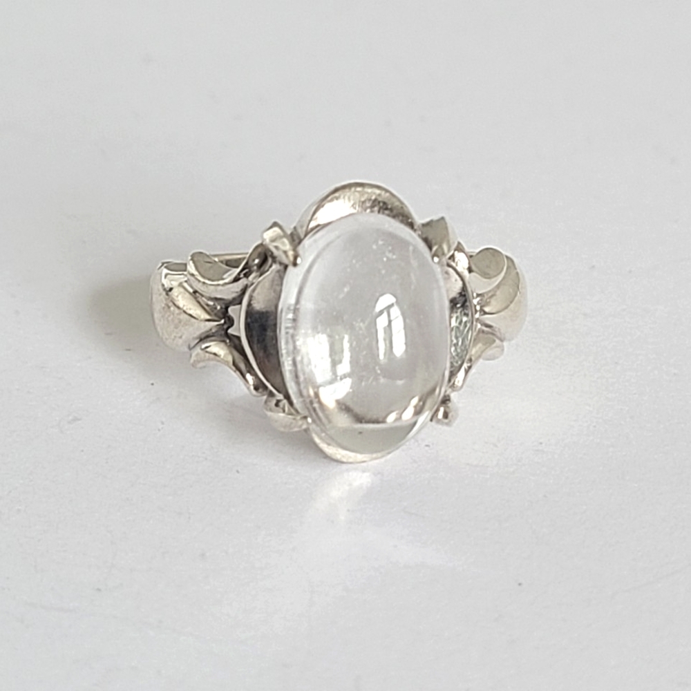Vintage Victorian Boho Clear Quartz Cabochon Sterling Silver Cocktail Ring